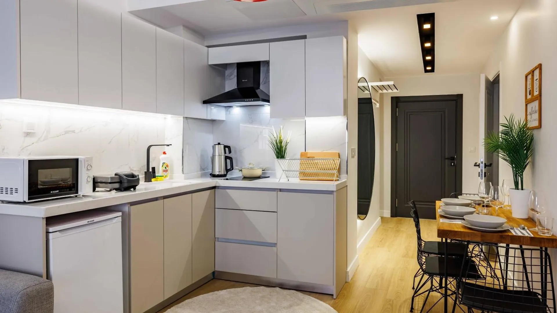 Monnas Suite Istanbul Apartment